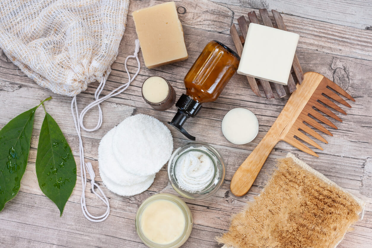11 Best Natural Deodorants for Heavy Sweaters [2023 Edition]