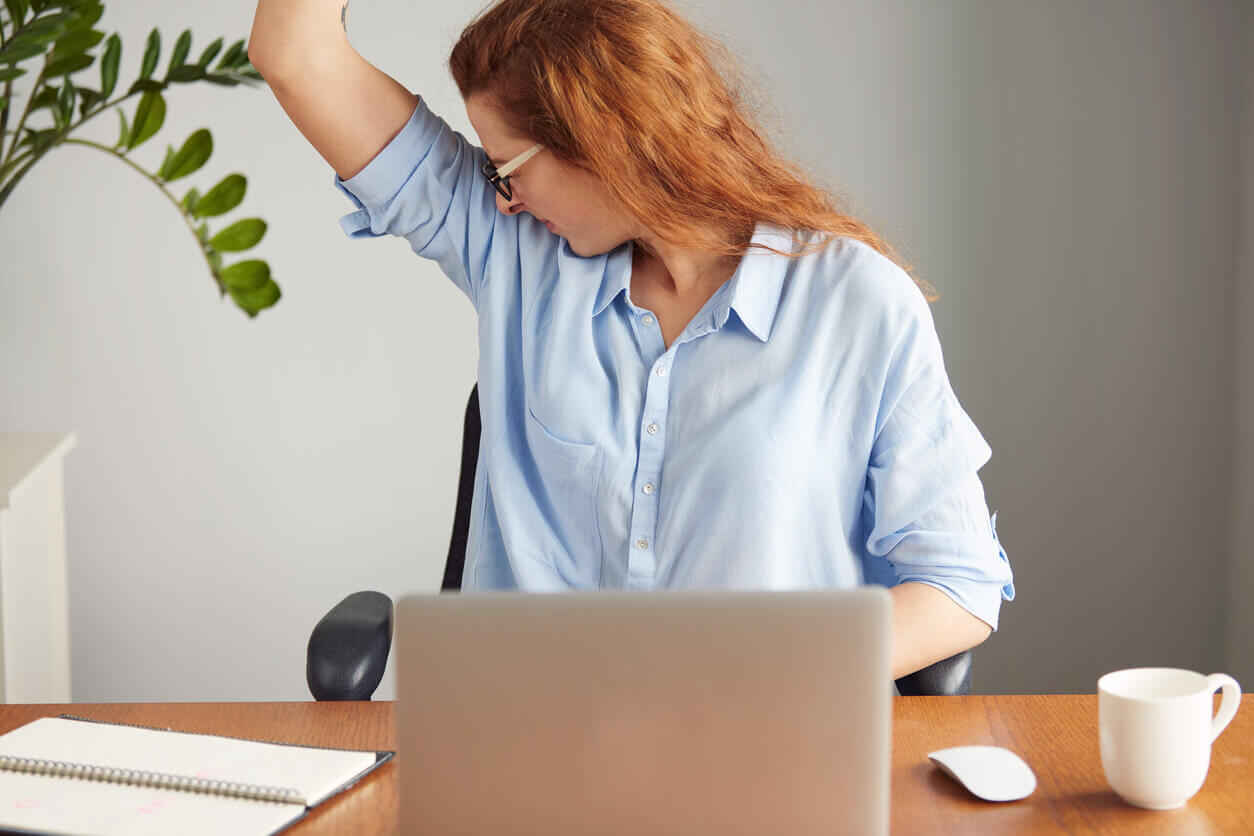9 Ways to Get Rid of Body Odor Naturally