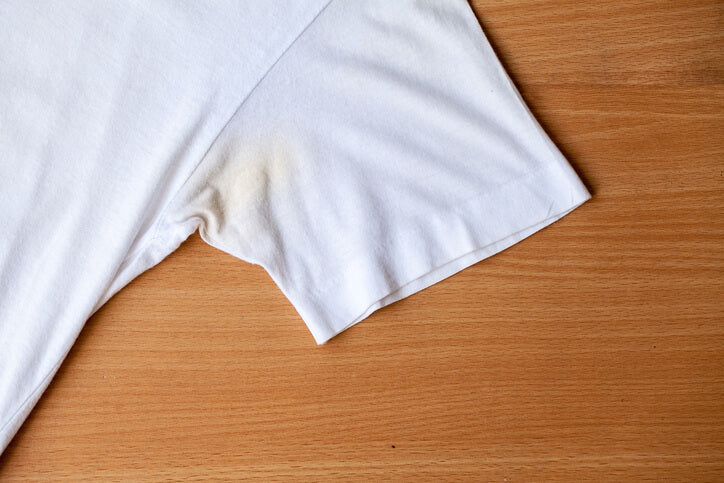 6 Proven Ways to Remove Yellow Stains From White Clothes
