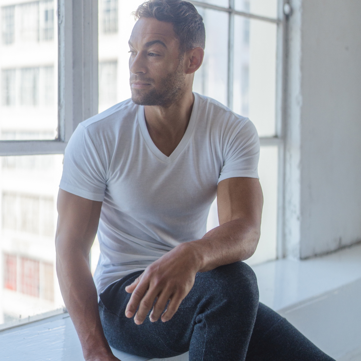Men's Premium Anti Odor Undershirt V-neck - Pack of 4