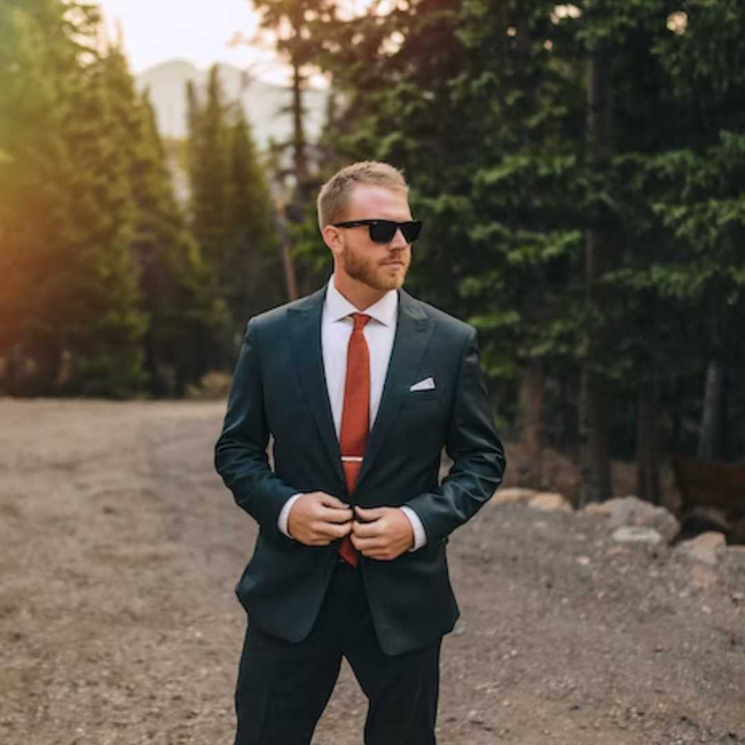 Wearing Men’s White Slim Fit Crewneck Thompson Tee under a suit